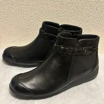 MOONSTAR SPORTH / 블랙 숏부츠 뜨개질 장식 포함