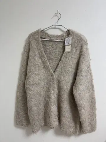 니트 V넥 가디건