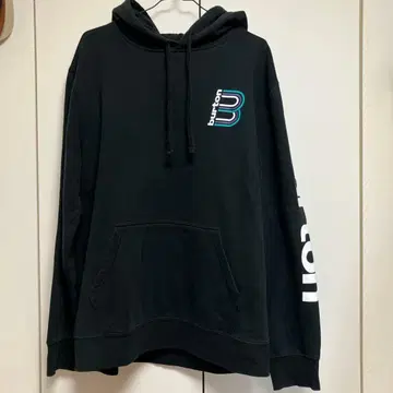 Burton 블랙 후드티 후드 부착