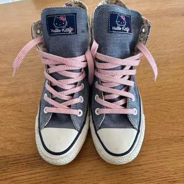 컨버스 Hello Kitty 하이컷 스니커즈