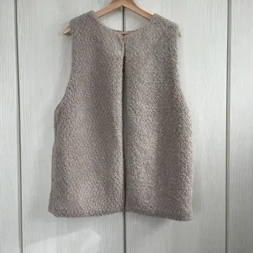 studio CLIP 크루넥 털 퍼 베스트 free