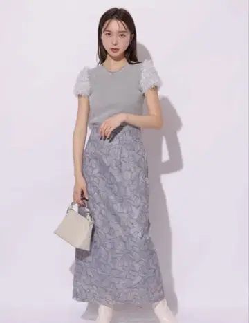 [택 포함 새상품] 마이 스트라다 비올라 자수 스커트