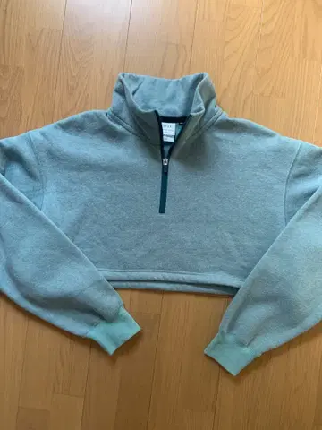 AKTR 라이트 블루 크롭 맨투맨 XL