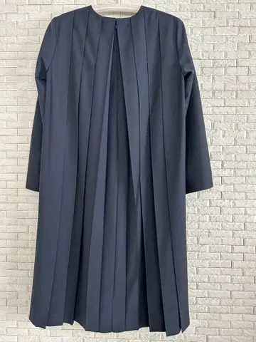 TOMORROWLAND 플리츠 긴팔 원피스 네이비