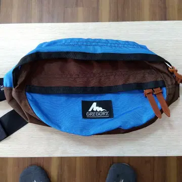 GREGORY 바디백 파랑/브라운