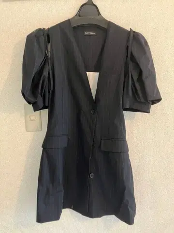 maisonspecial 네이비 자켓 퍼프 슬리브 원피스