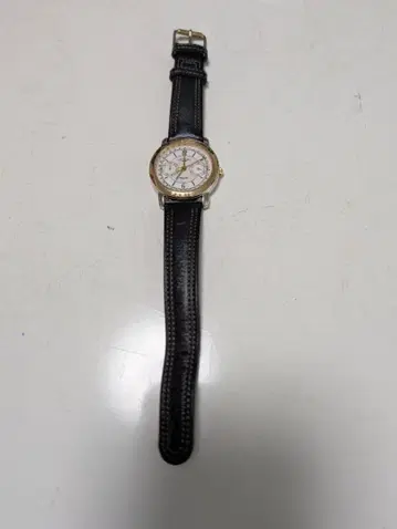 LANCEL PARIS 가죽 스트랩 시계