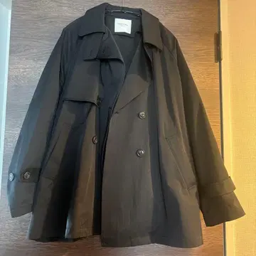 미사용 새상품 FREAK'S STORE 숏 트렌치코트 블랙