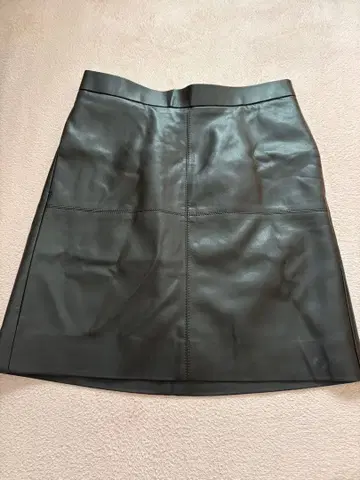 미라 오웬 미니 스커트