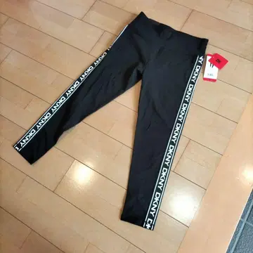 DKNY 블랙 레깅스 M 사이즈