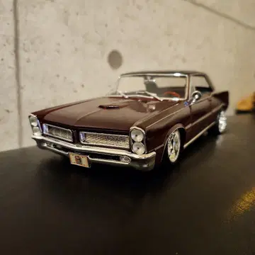 1/18 65 폰티악 GTO 커스텀