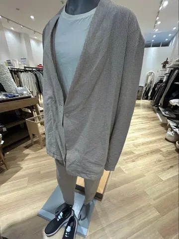 [배송비 포함] ZARA(자라) 상하의 셋업 미사용 새상품