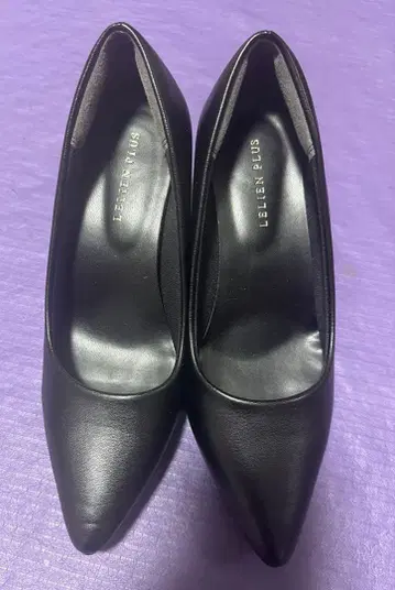 [ 1회 사용 ] 블랙 스틸레토 펌프스 24cm