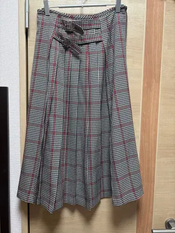 STRAWBERRY 체크 무늬 플리츠 스커트 SD