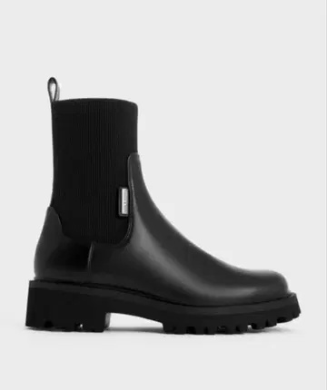 니트 삭스 리지드 솔 첼시 부츠 블랙