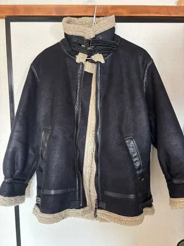 ALPHA INDUSTRIES b3 M 사이즈