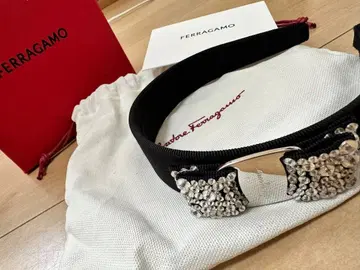 Ferragamo 비쥬 장식 머리띠