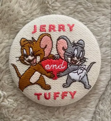 톰과 제리 자수 캔뱃지 1점
