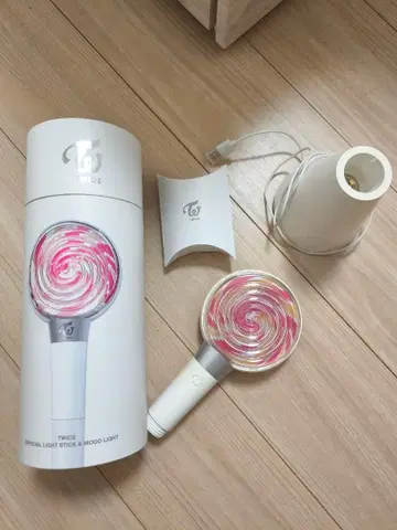TWICE Candy Bong