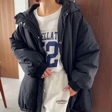 앤도미 오버 사이즈 충전솜 다운 블랙