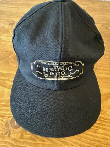 HW DOG & CO. 블랙 캡