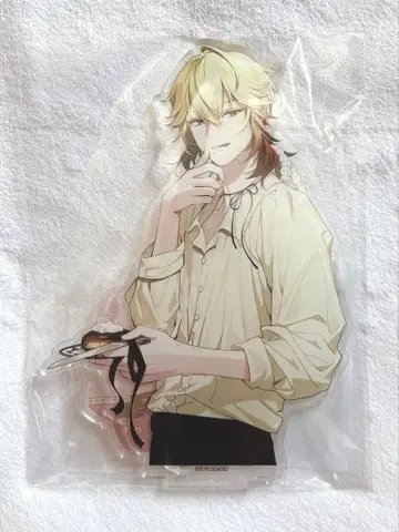 OVER REQUIEMZ with sweets 클로드 아크릴 스탠드