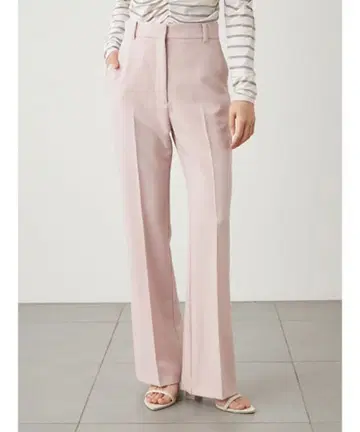 [ 새상품 ] SNIDEL 슬림 레그 스트레치 팬츠