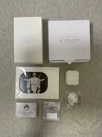 Mrs. GREEN APPLE The White Lounge 굿즈