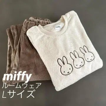 새상품 miffy 미피 복슬복슬 포근포근 룸웨어 상하의 아이보리