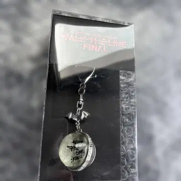 ENHYPEN WALK THE LINE FINAL 키링