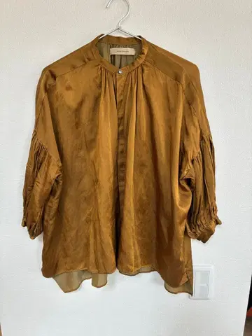 suzuki takayuki 퍼프 슬리브 블라우스