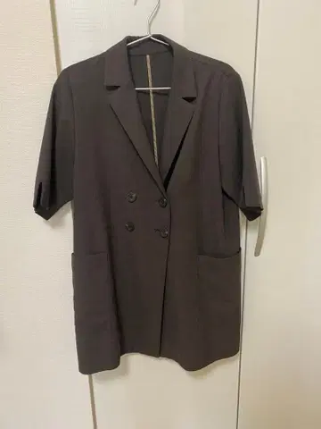 journal standard 다크 브라운 반팔 테일러드 자켓