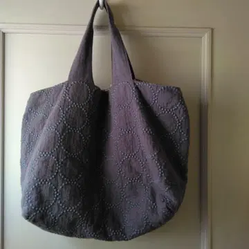 미나 페르호넨 탬버린 파니니 백