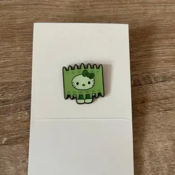 만박 일본관 모 키티 시크릿 핀 배지 네오플라길라리아