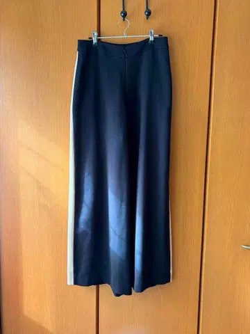 히로코코시노 라인 와이드 팬츠 프리미어