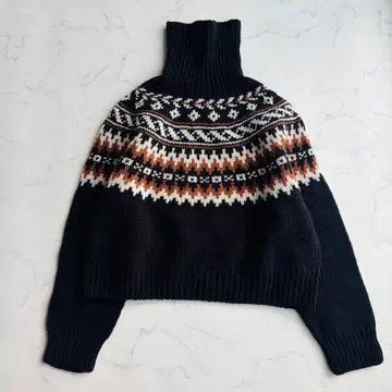 Harley of Scotland 노르딕 터틀넥 니트 별주