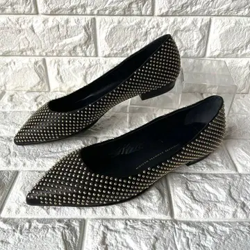 거의 새상품 주세페 자노티 골드 스터드 블랙 펌프스 37.5 이탈리아