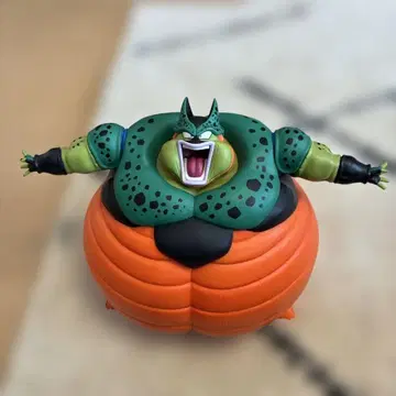 드래곤볼 셀 (완전체) 피규어