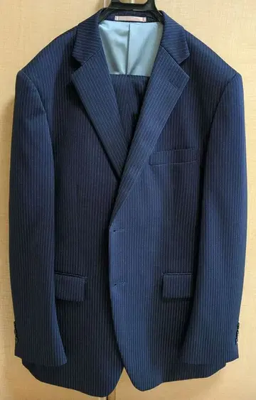남성용 수트 네이비 스트라이프
