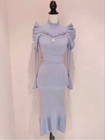 MANON TOKYO 마논 도쿄 니트 원피스 허벅지 보라색