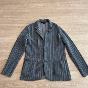 라르디니 그레이 스트라이프 니트 테일러드 자켓