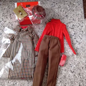 패션 로열티 포피 파커