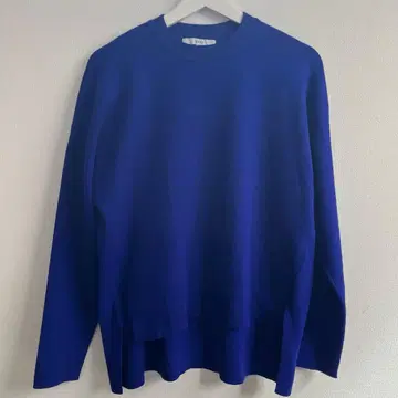 UN3D. 블루 긴팔 상의 프리 사이즈