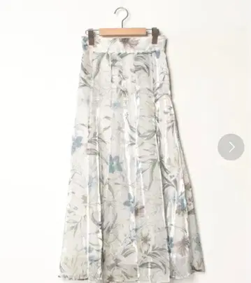 꽃무늬 플레어 스커트