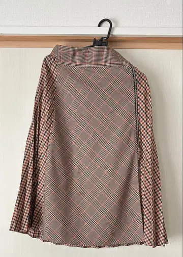 MAX&Co. 체크 무늬 스커트