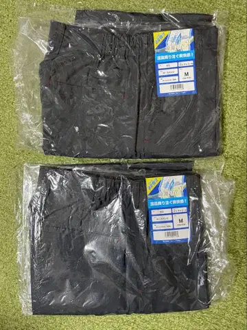 [ 새상품급 ] 새상품 료후샤워 카고 팬츠 M 사이즈 차콜 2세트