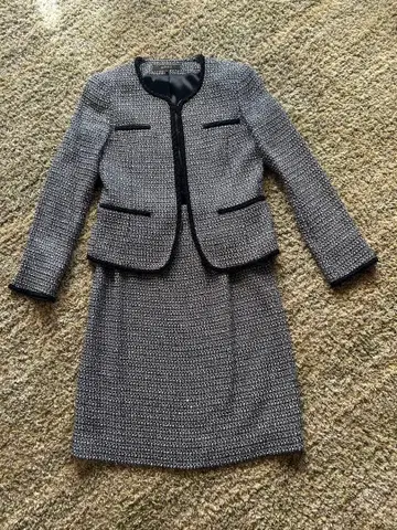 Reflect 트위드 스커트 셋업