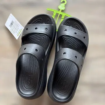 crocs crush sandal 24cm