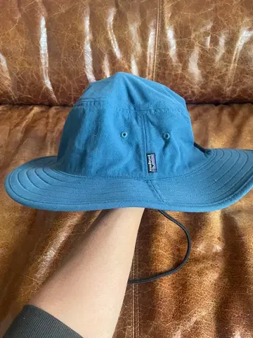 파타고니아 버킷햇 조절 가능 스트랩 포함