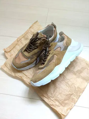 D.A.T.E. 별주 Whim Gazette 스니커즈 39 FUGA